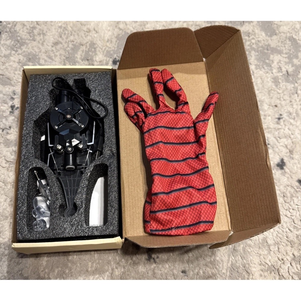 Rechargeable spider man web thrower hand Glove Boy Youth Toy New in box
